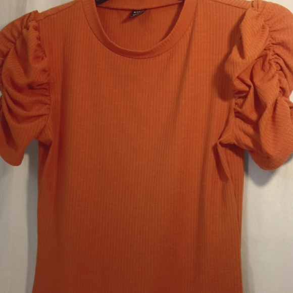 SHEIN Tops - SHEIN TOP